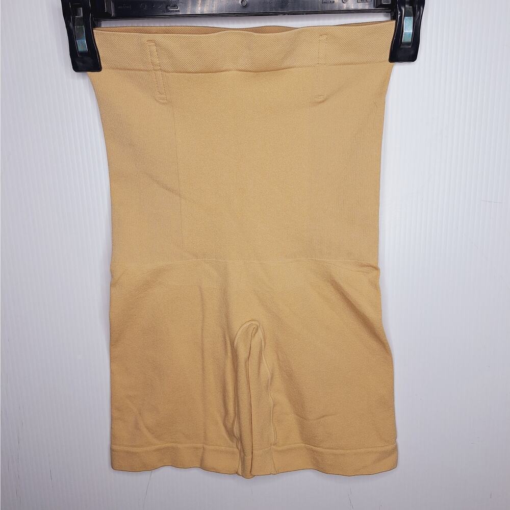 Shapermint Essentials Women's High Waisted Shaper Short 55021 M/L Nude Tan